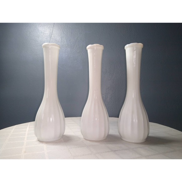 Milk glass tall bud vases (set of 3) - Picture 1 of 5